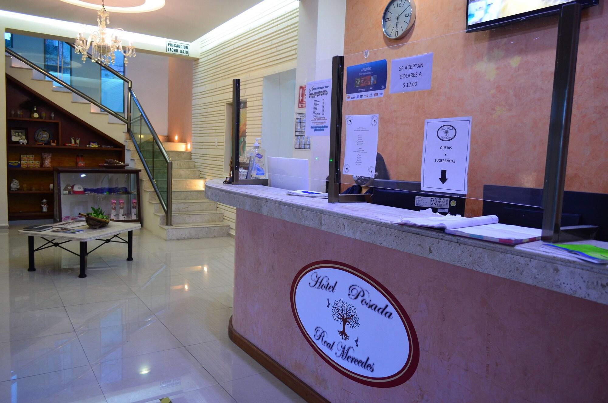 Vista Lobby Hotel Real Mercedes