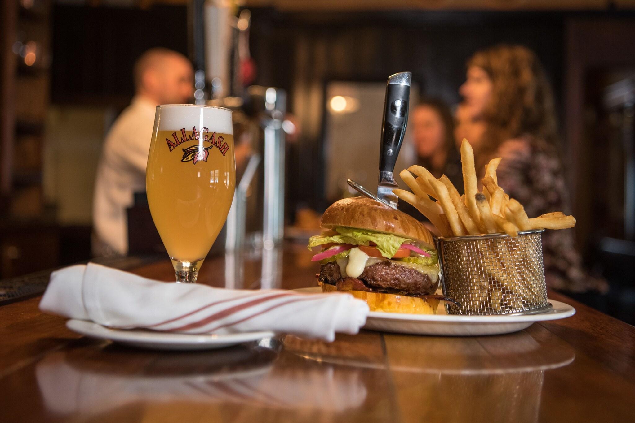 Bar/Salón The Springwater B&B