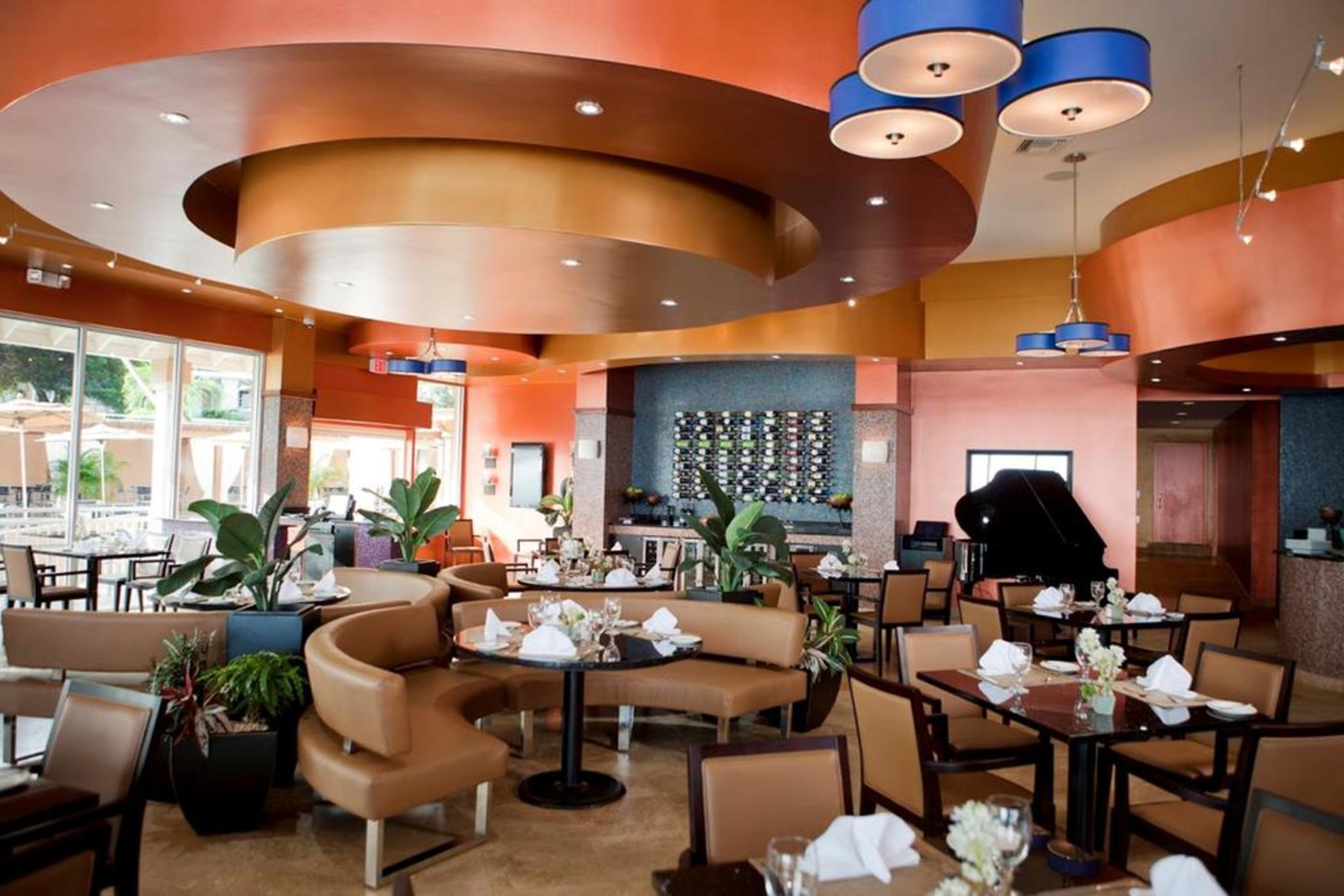 Restaurant Divi Little Bay Beach Resort All Inclusive
