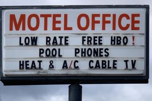 Alojamiento - Boone Trail Inn