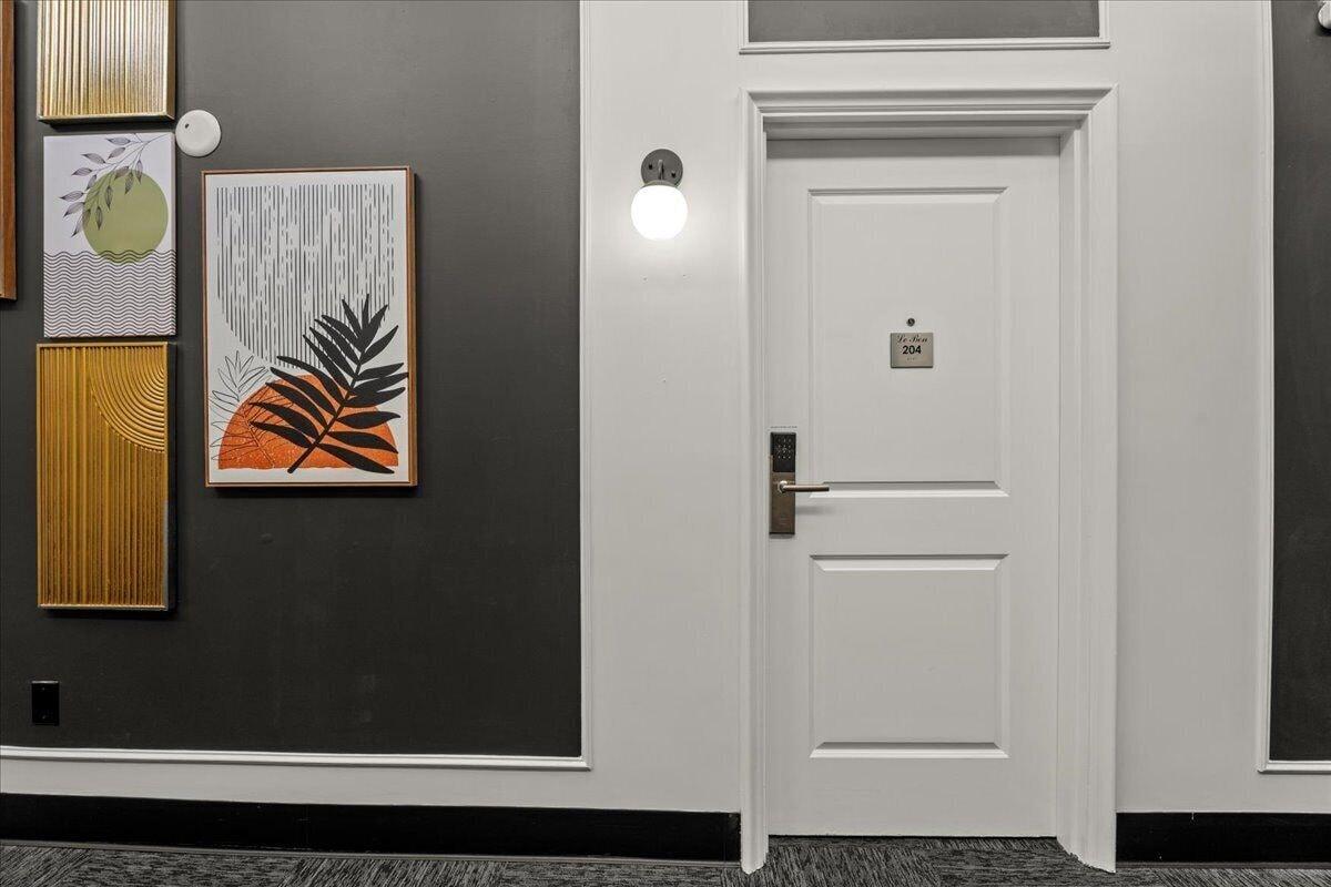 Varios Le Bon Hotel Hollywood