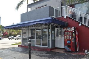 Alojamiento - Up Midtown Hotel