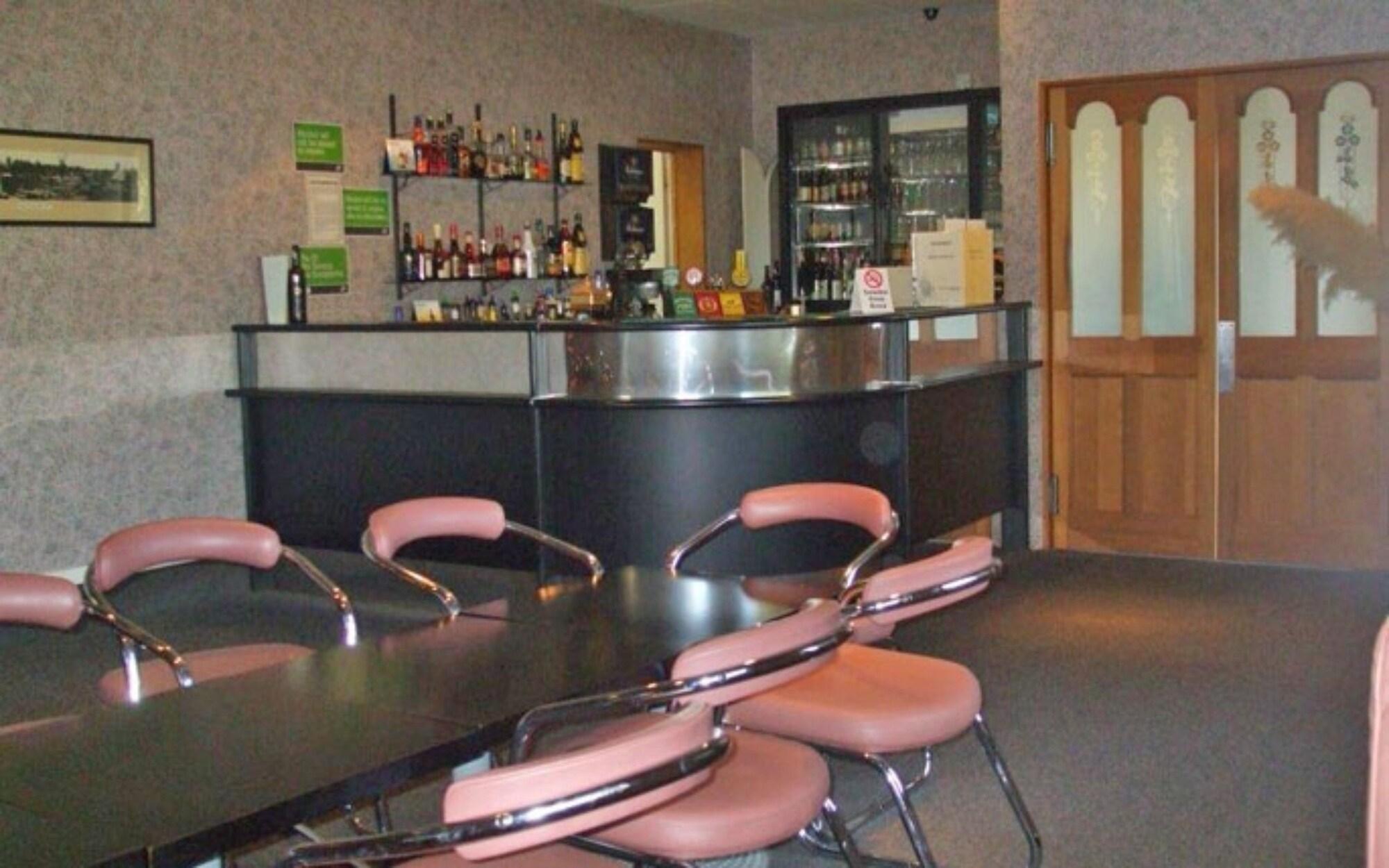 Bar/Salón Central Park Motor Inn