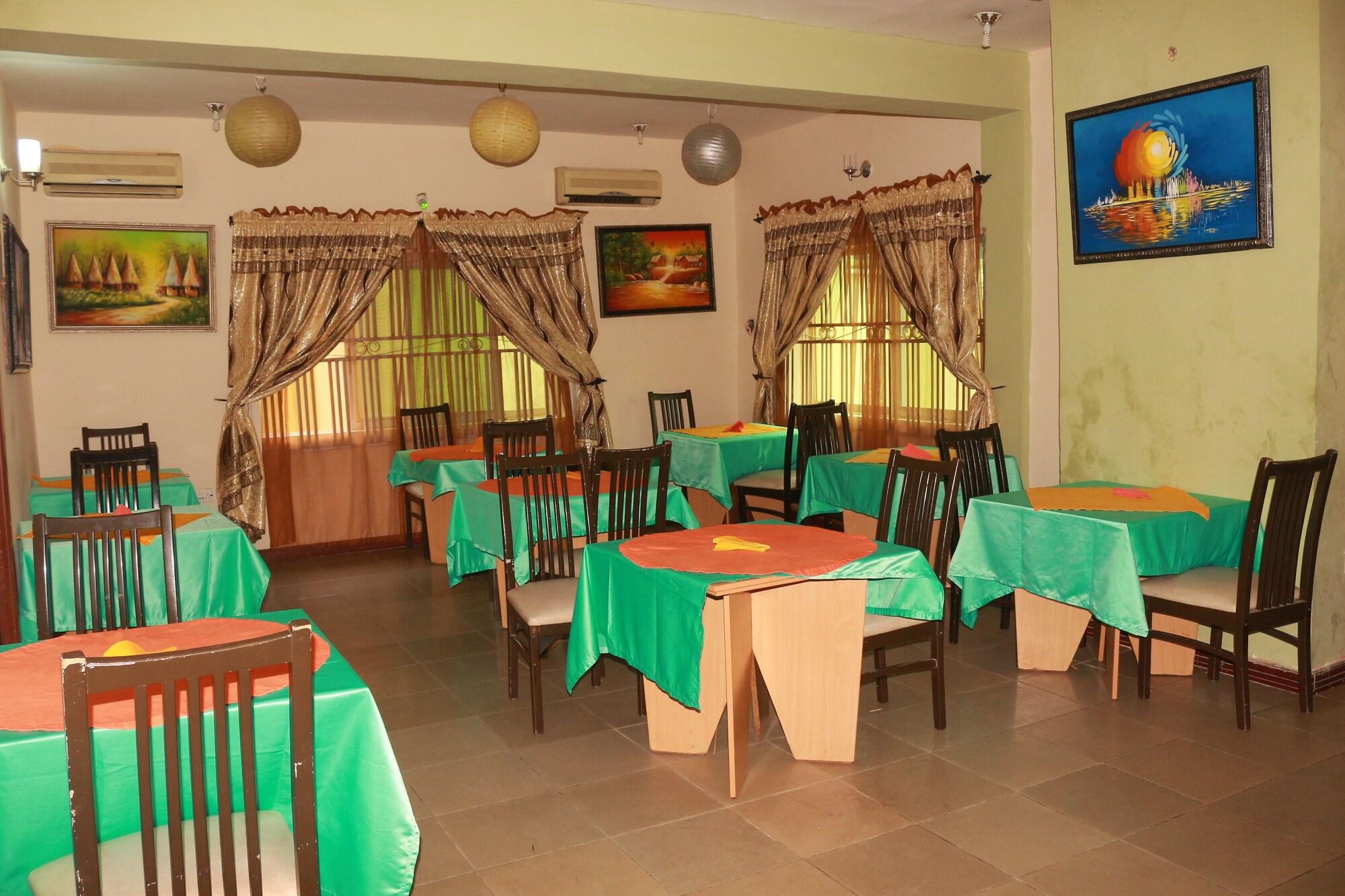 Restaurant Planet Guest House