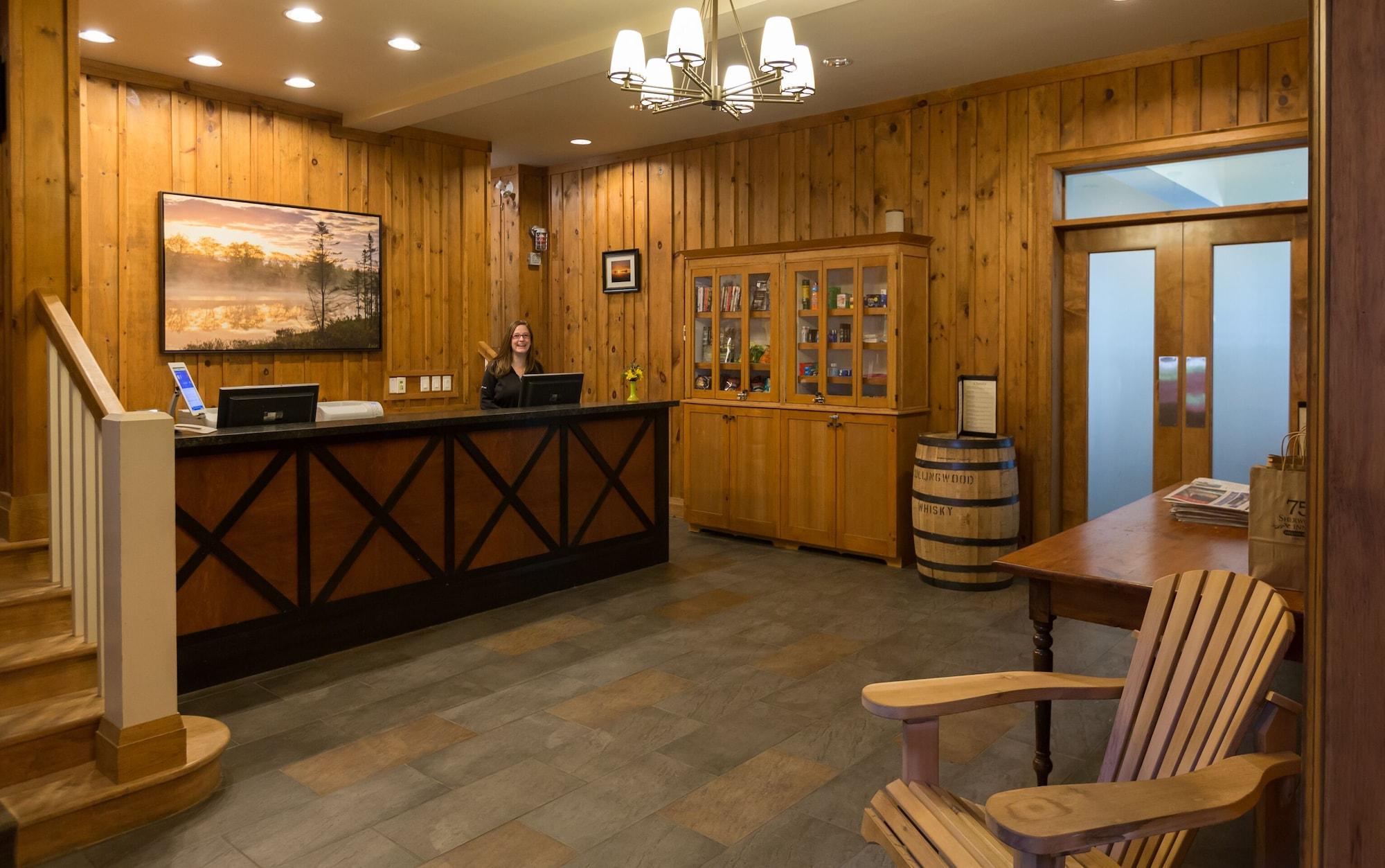 Vista Lobby Sherwood Inn