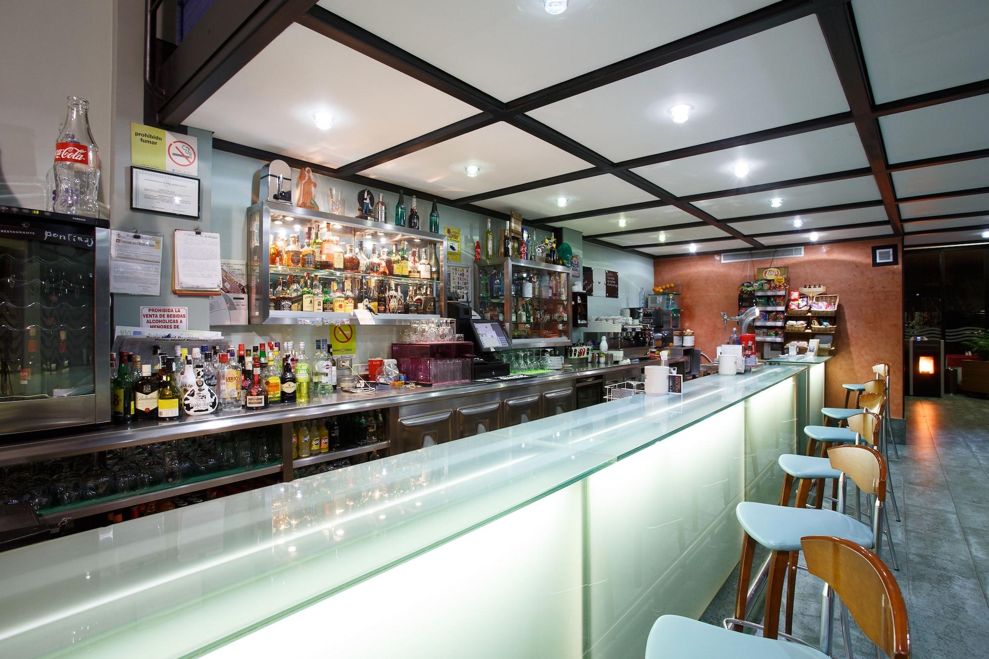 Bar/Salón Hotel Pontiñas