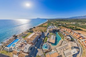 Alojamiento - Kiani Beach Resort Family