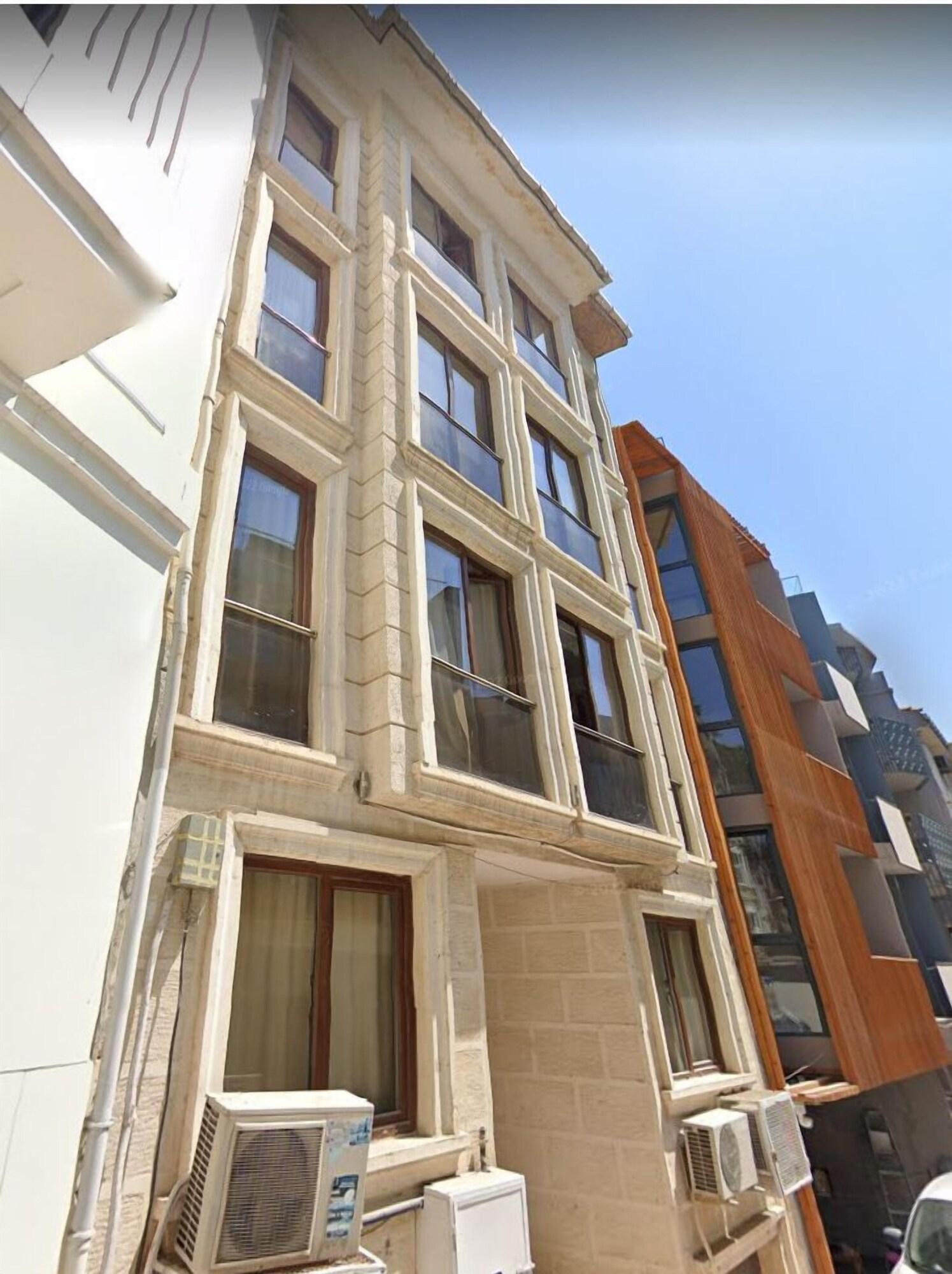 Vista Exterior Galata King Suites
