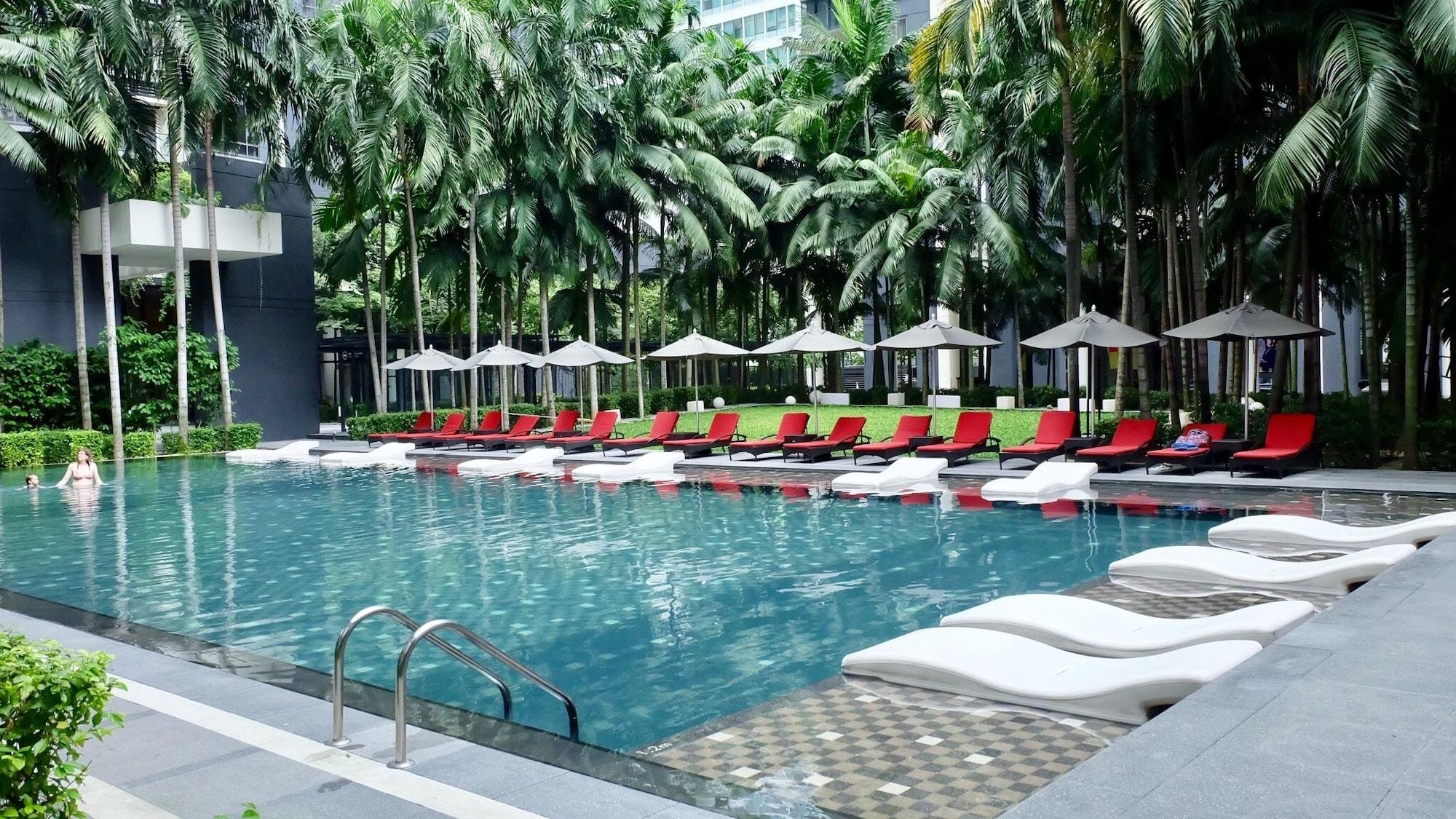 Varios Resort Style Apartment Suites KLCC