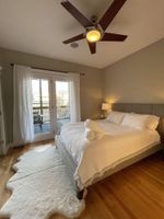 Alquiler Vacacional - Prime Location! Modern 3 Bed 3 Bath Rental in Chicago