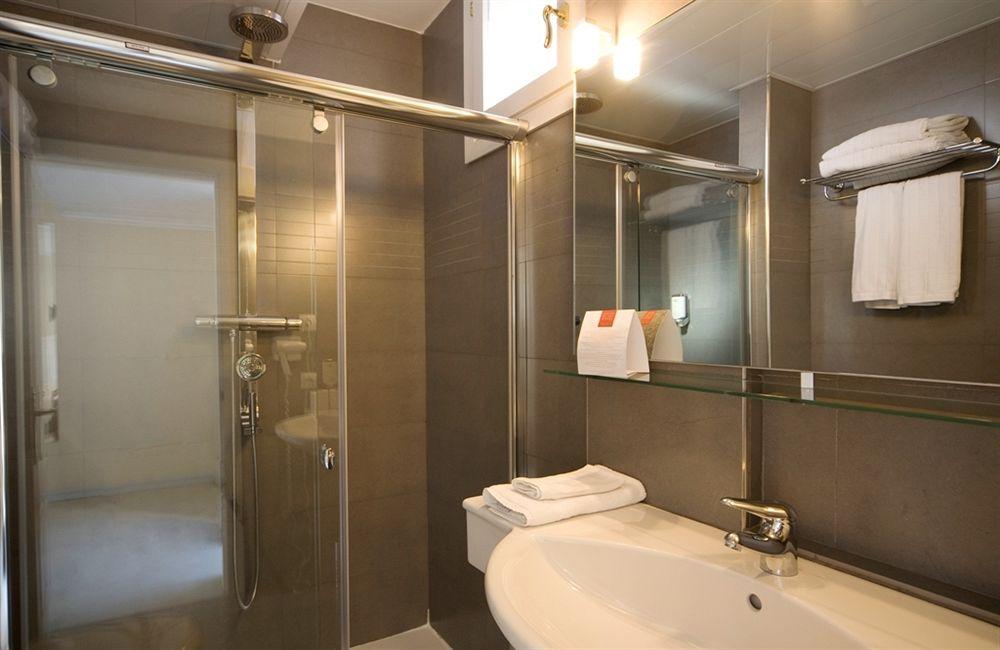 M House Hotel (former UR Mision de San Miquel) by null