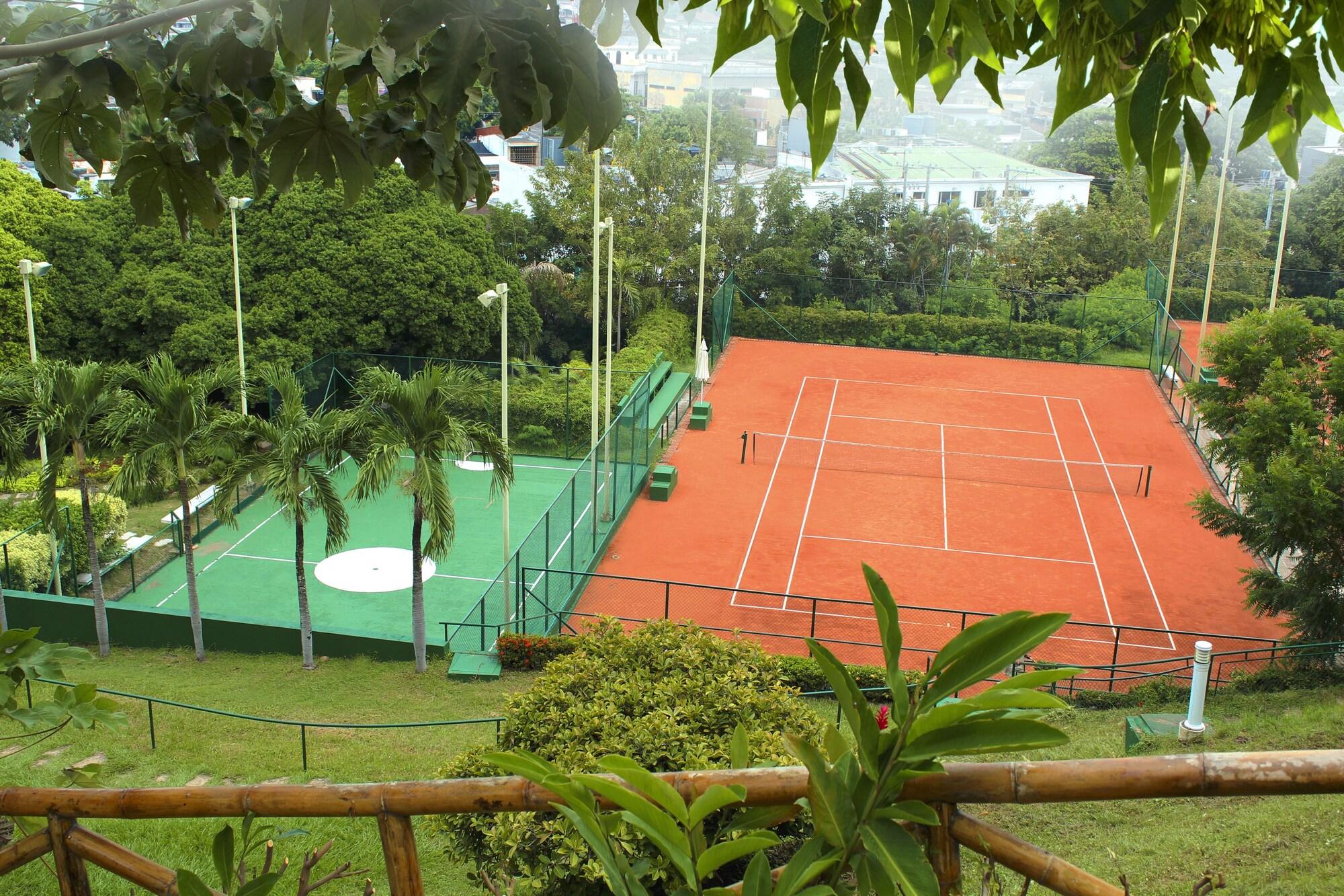 Instalaciones Recreativas Hotel Tocarema