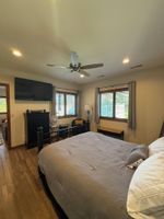 Alquiler Vacacional - Pet Friendly Fully Furnished Modern 1-Bedroom Oasis with Private Outdoor Retreat