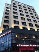Alojamiento - Hotel RAUM