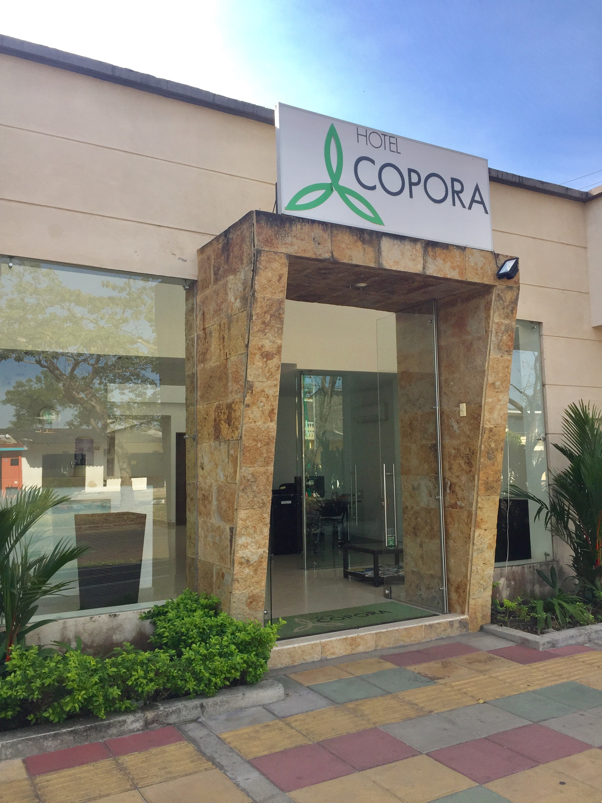 Vista Exterior Hotel Copora