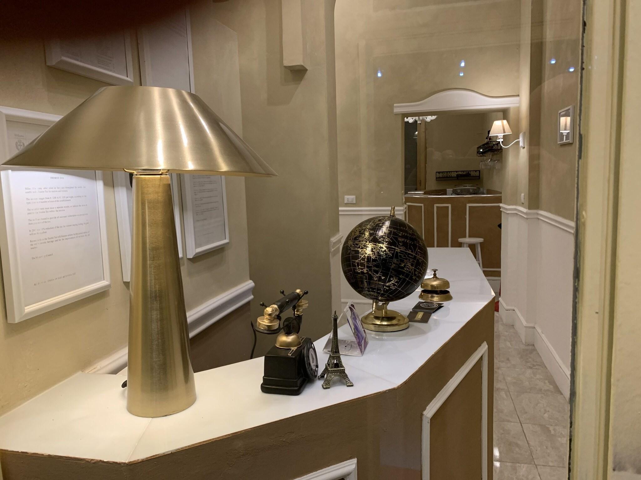 Vista Lobby Boutique Hotel Calais Milano