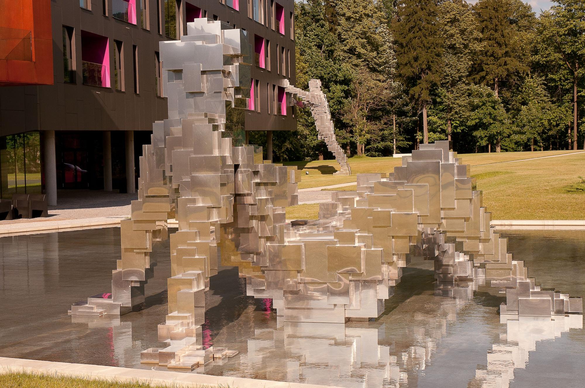 Vista Exterior Miura Hotel