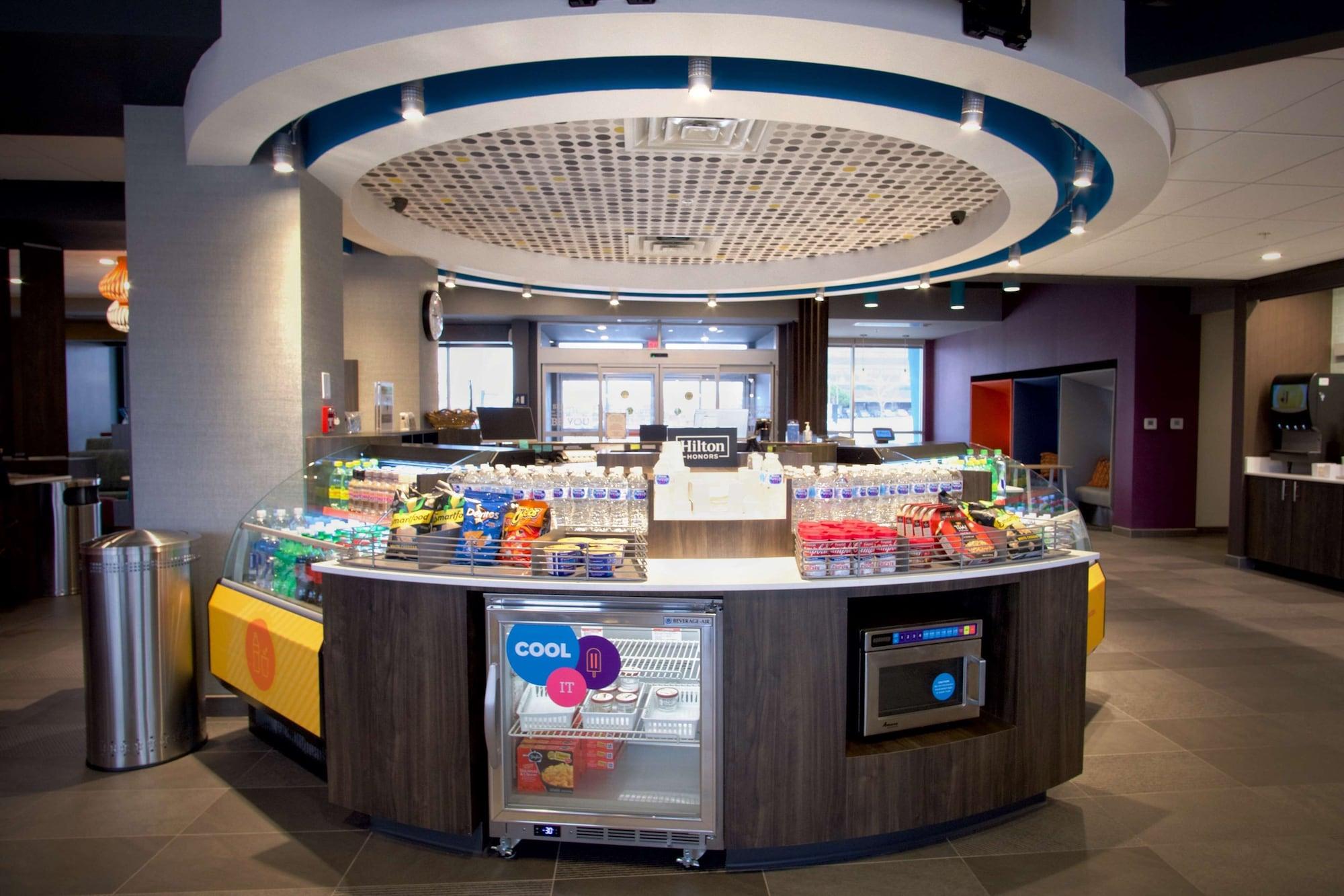 Bar/Salón Tru by Hilton Oklahoma City NW Expressway