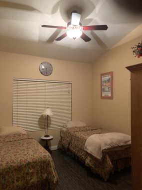 Beautiful Single Story Home in Green Valley - Near Airport and LV Strip - Hoteles con jacuzzi en Las Vegas, Nevada