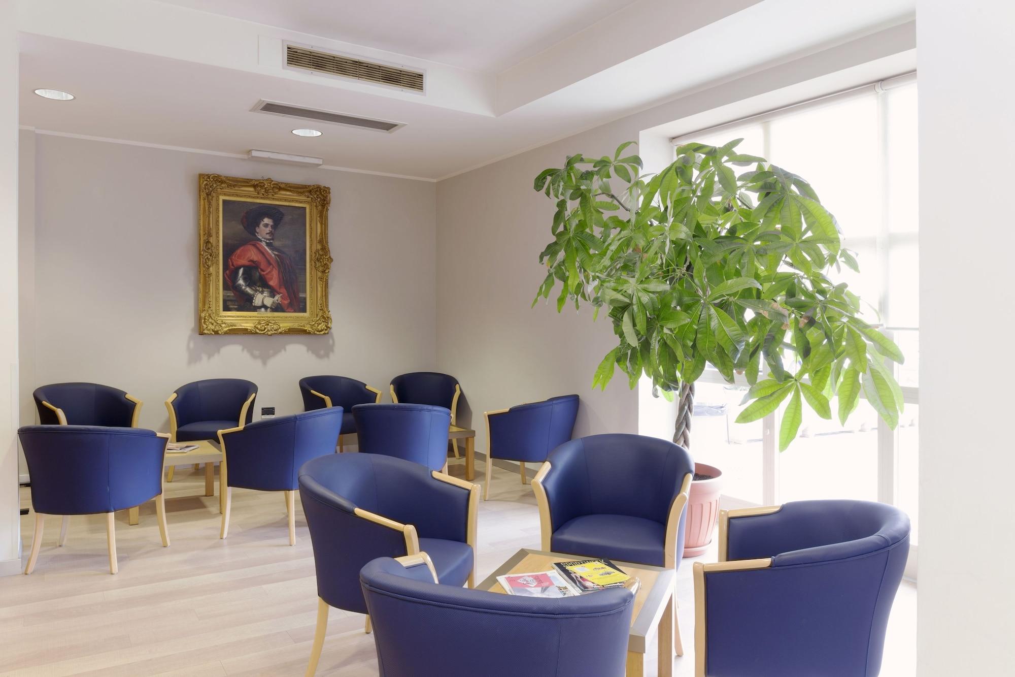 Vista Lobby City Hotel & Suites Foligno