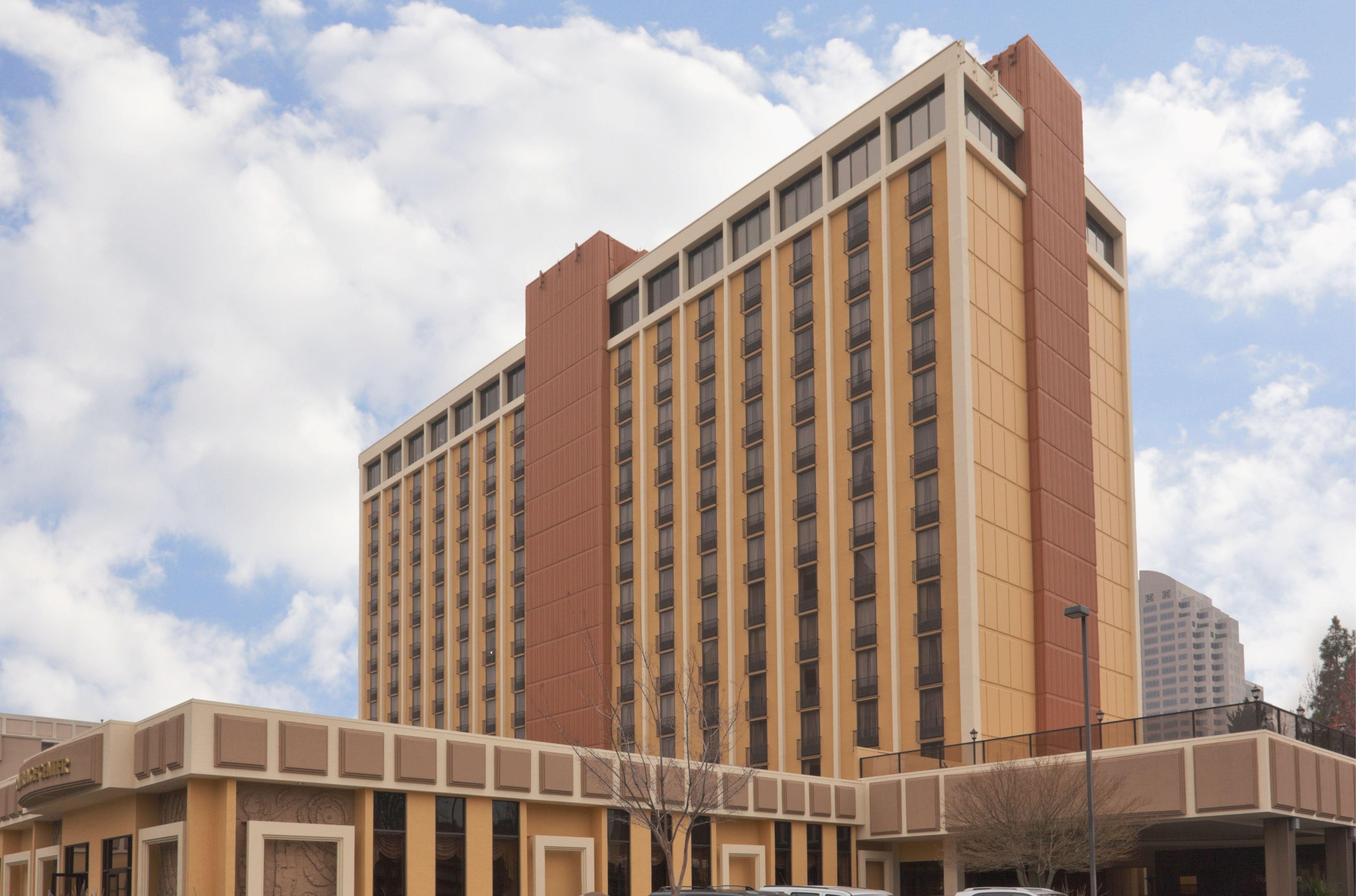 Vista Exterior Holiday Inn Sacramento Downtown-Arena by IHG