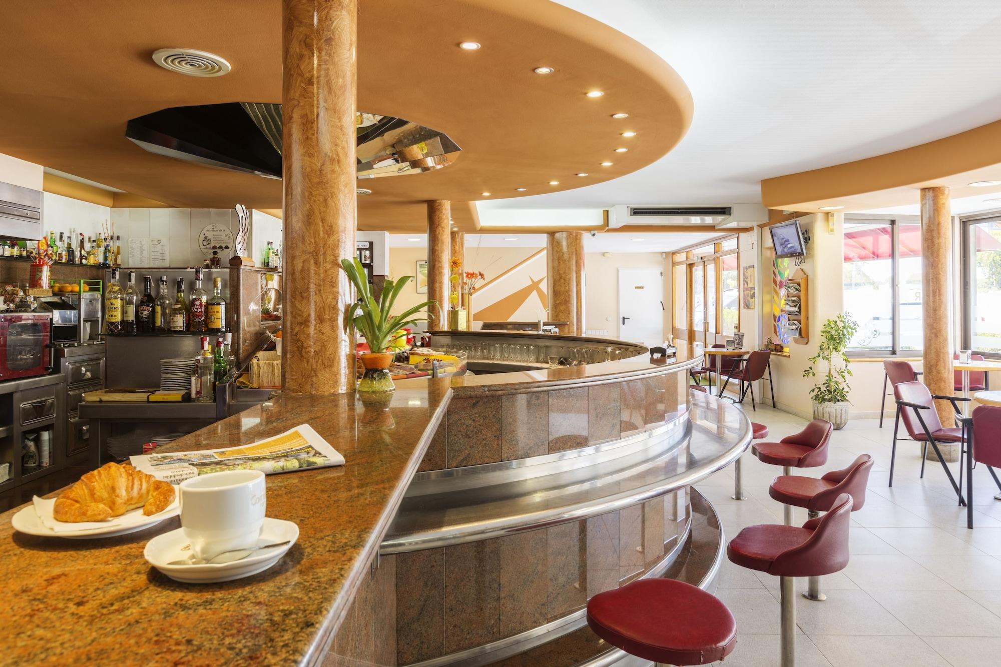 Restaurant Hotel Restaurant Sausa