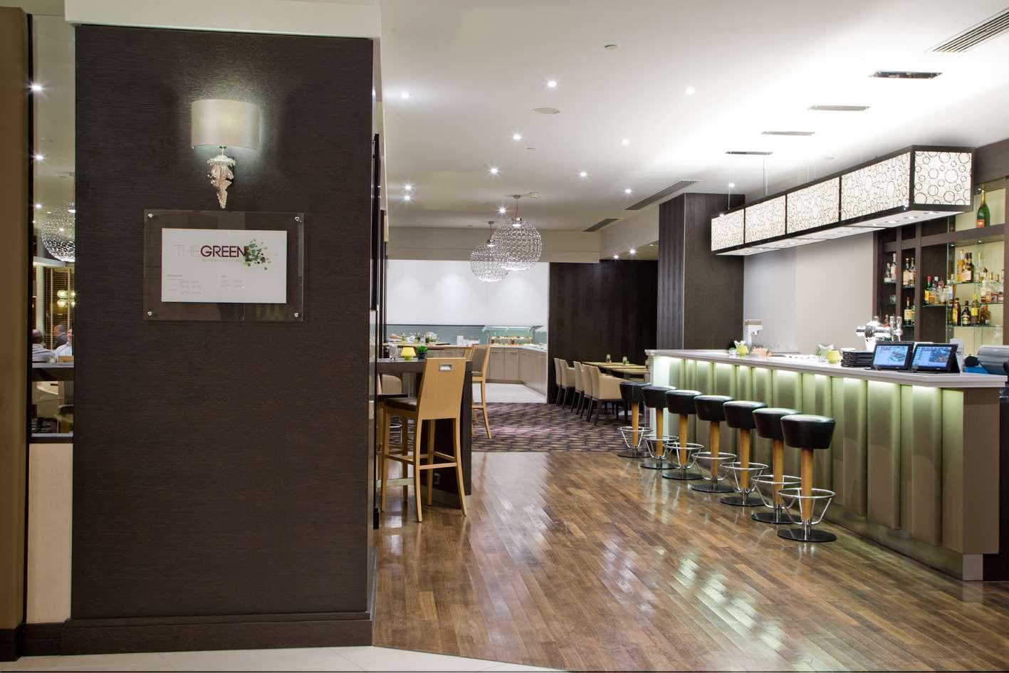 Bar/Salón Doubletree by Hilton Luxembourg