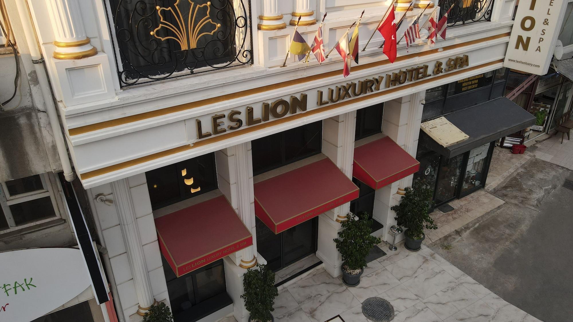 Vista Exterior Les Lion Luxury Spa