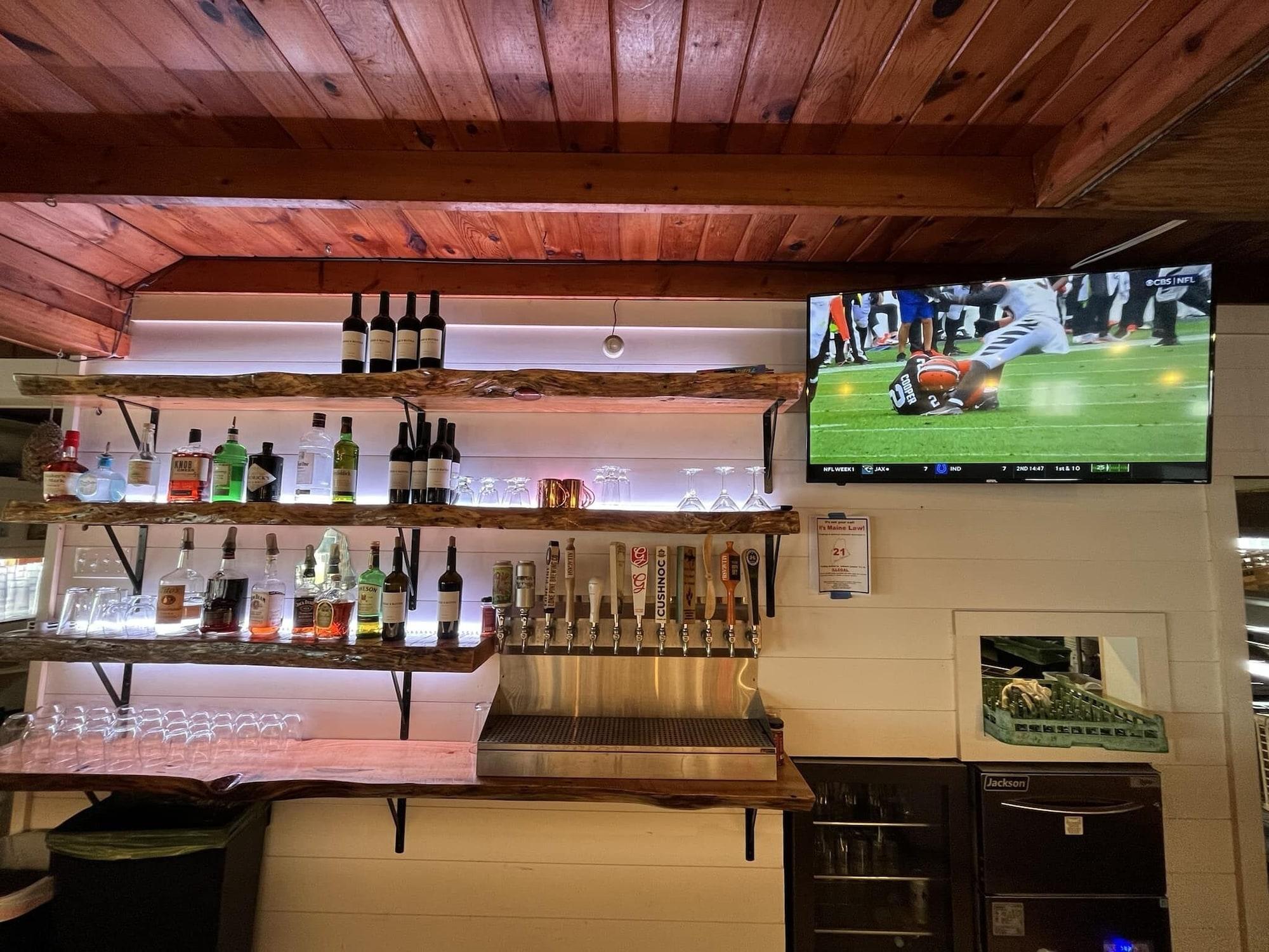 Restaurant Spinneys Guesthouse & Beach Cottages