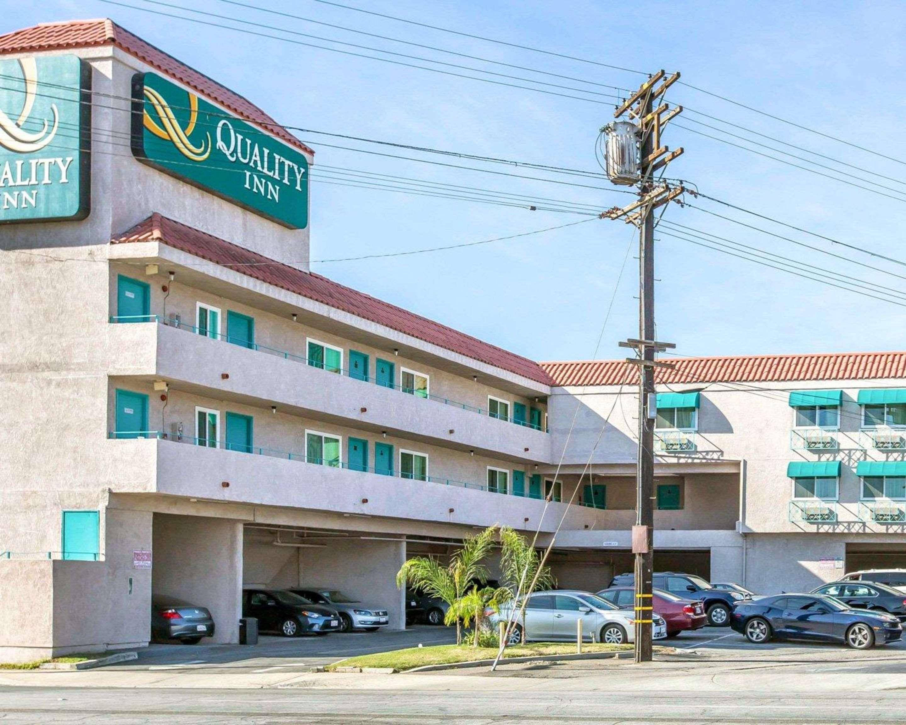 Vista Exterior Quality Inn Burbank Airport