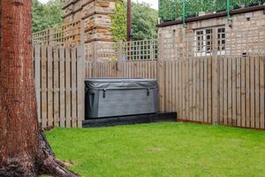 Alquiler Vacacional - 2 Bedroom Cottage-hot Tub-free Parking