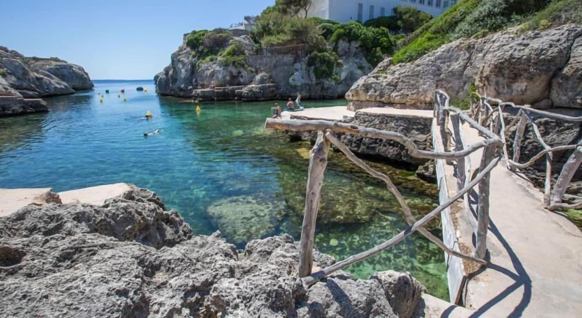 Playa Sant Joan Apartaments - Adults Only