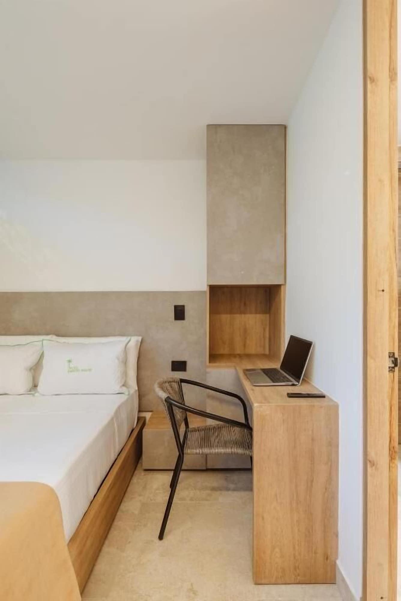 Quarto Hotel Green House