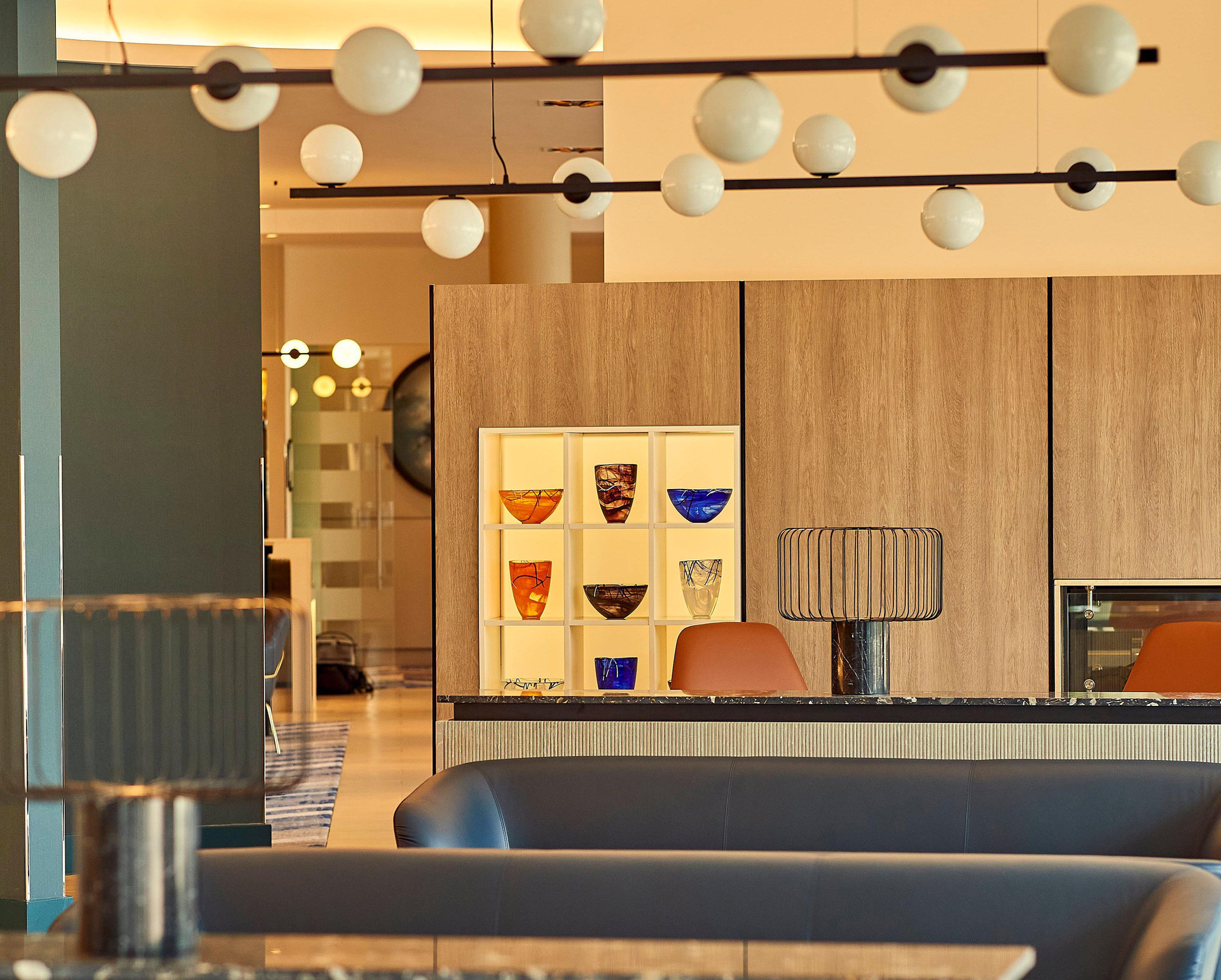 Vista Lobby Crowne Plaza Reading by IHG