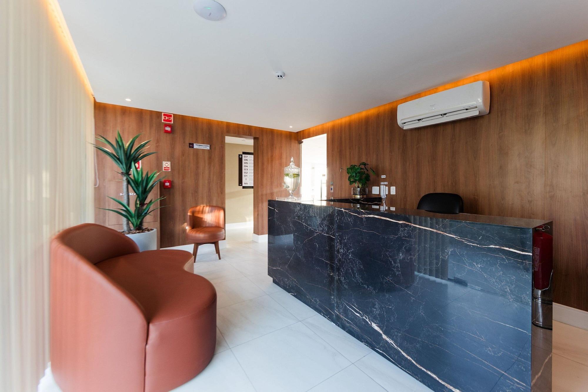Vista Lobby Qavi - Gaudium Apart Hotel