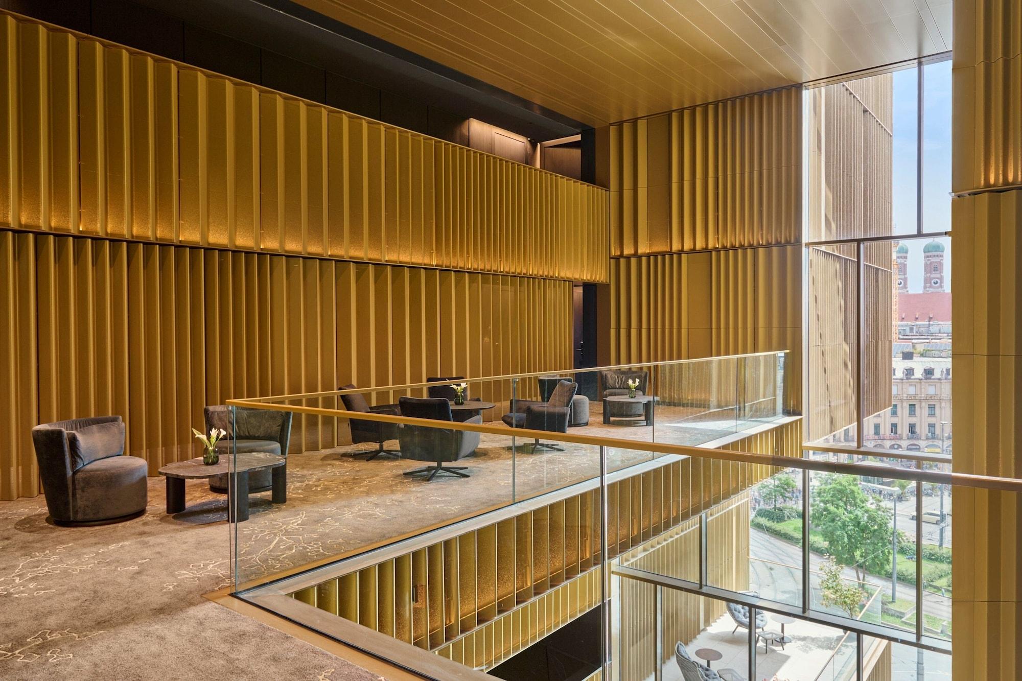 Vista Lobby Koenigshof, A Luxury Collection Hotel, Munich