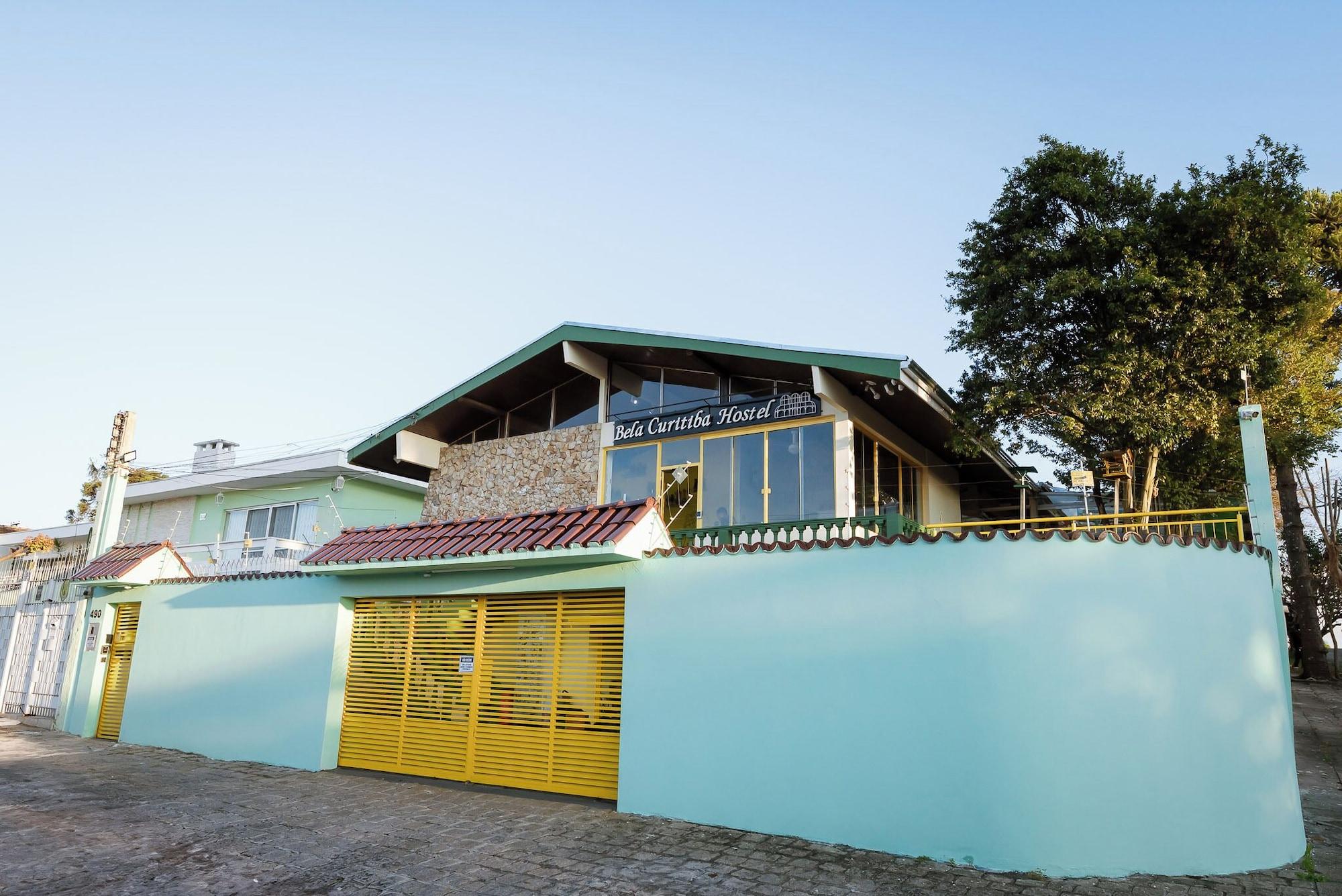 Varios Bela Curitiba Hostel