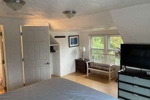 Alquiler Vacacional - Stand Alone Cozy Carriage House in a quiet Ballard Neighborhood many amenities