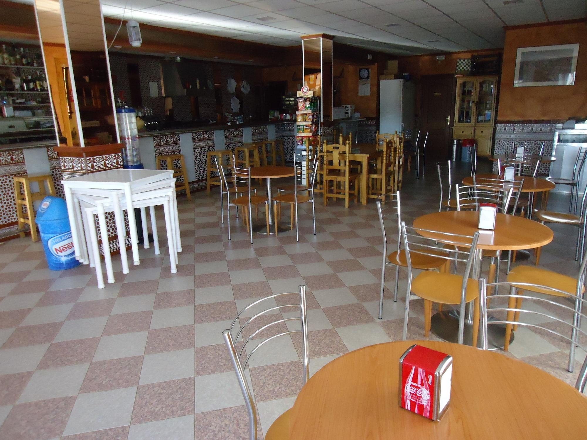Bar/Salón Hotel Fortes la Nuit S.L.