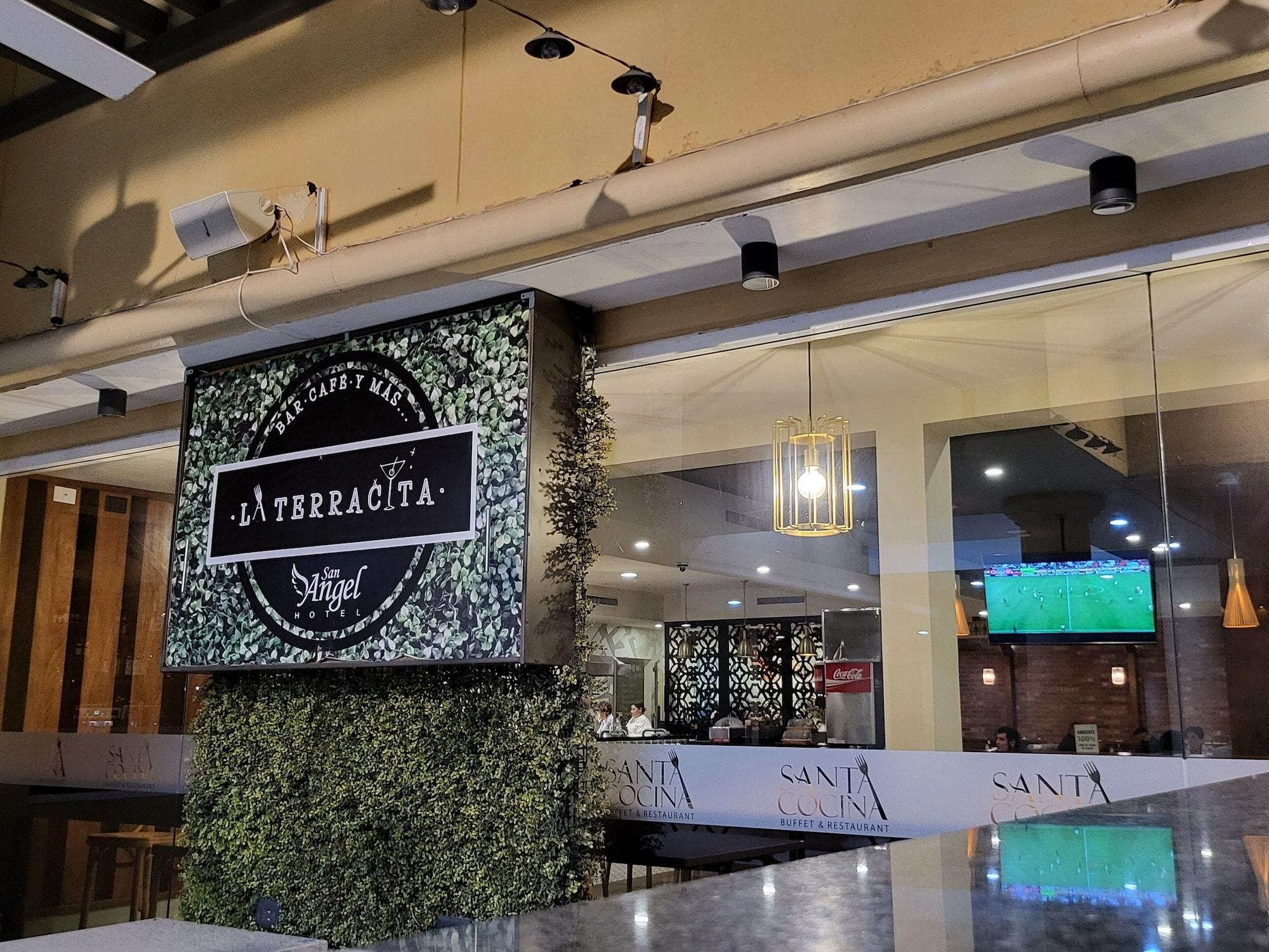 Bar/Salón Hotel San Angel