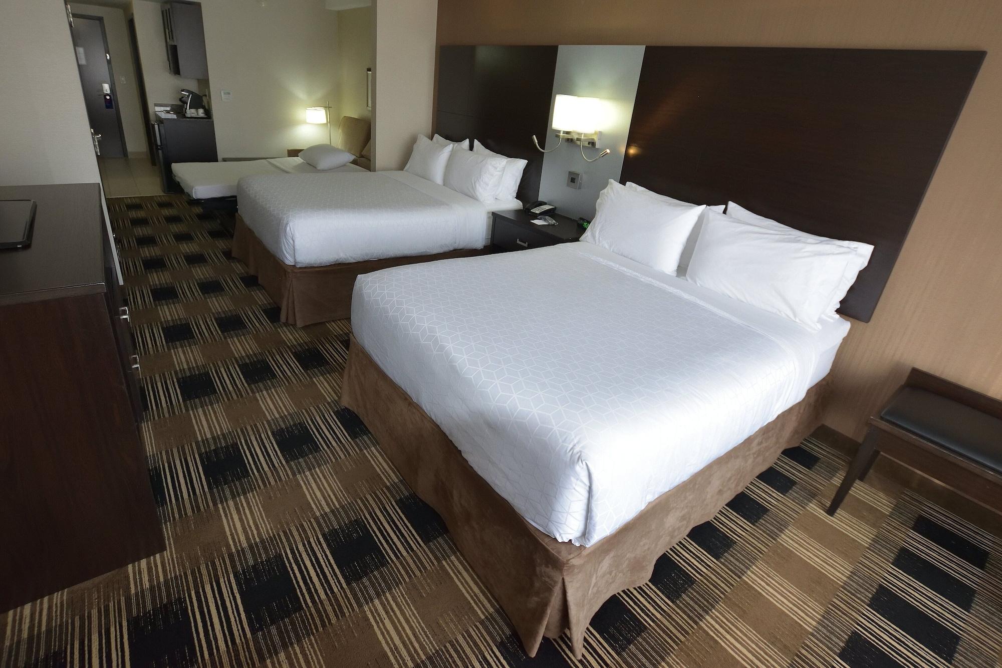 Habitación Holiday Inn Express & Suites Ottawa East - Orleans by IHG