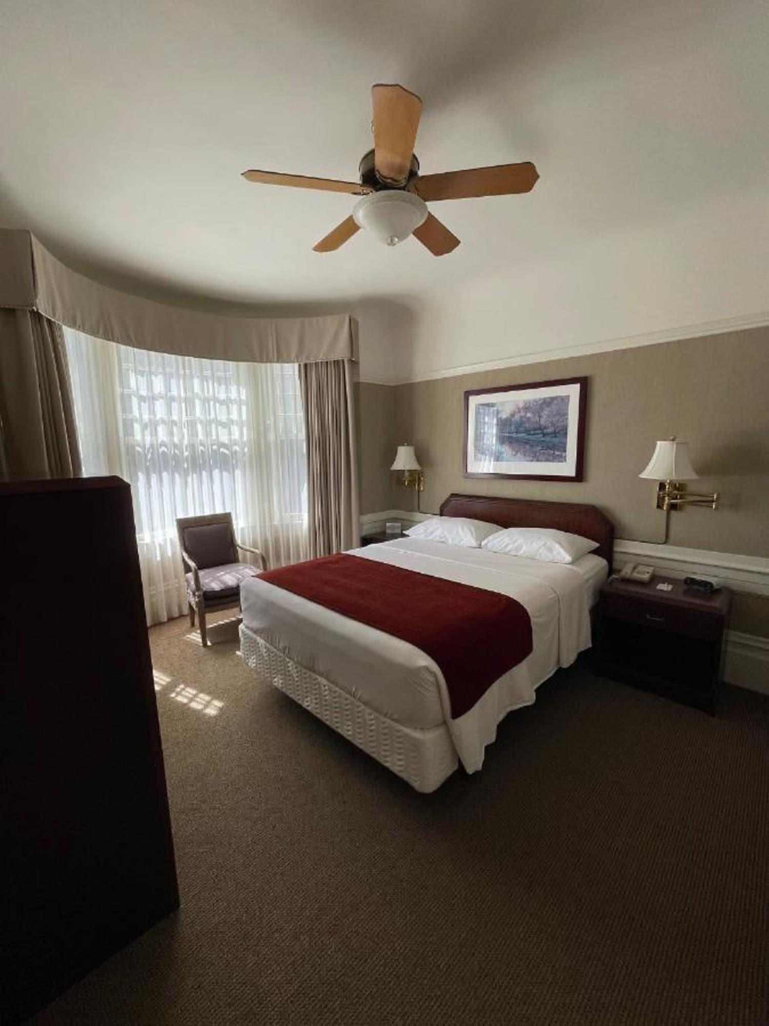 Comodidades del Alojamiento Powell Place at Nob Hill