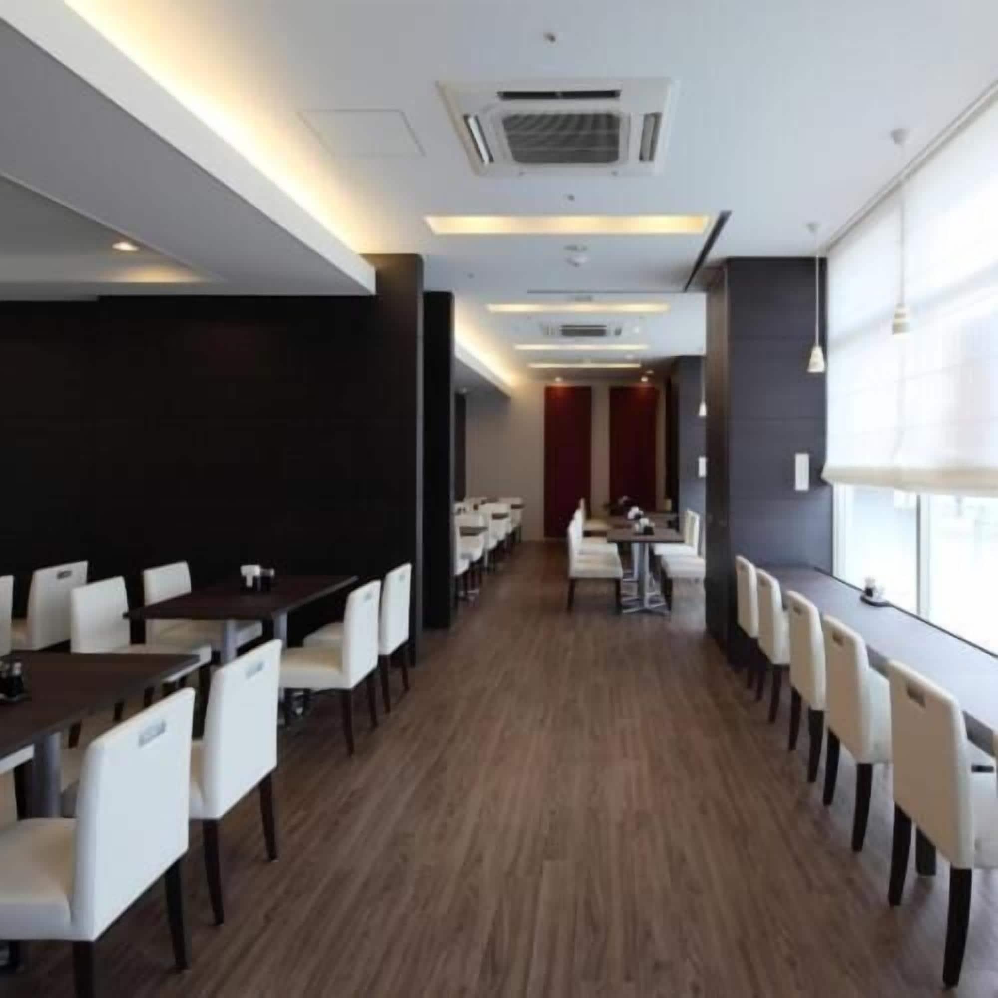 Sala de Reuniones Hotel Sunroute Fukuchiyama