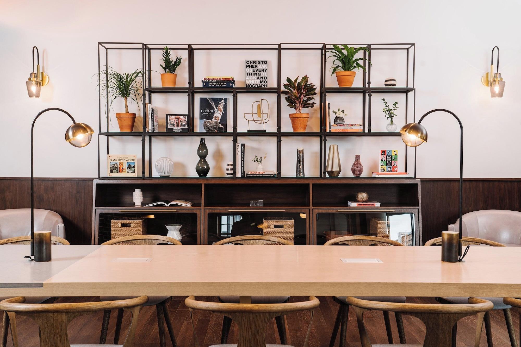 Vista Lobby The Alida, Savannah, a Tribute Portfolio Hotel