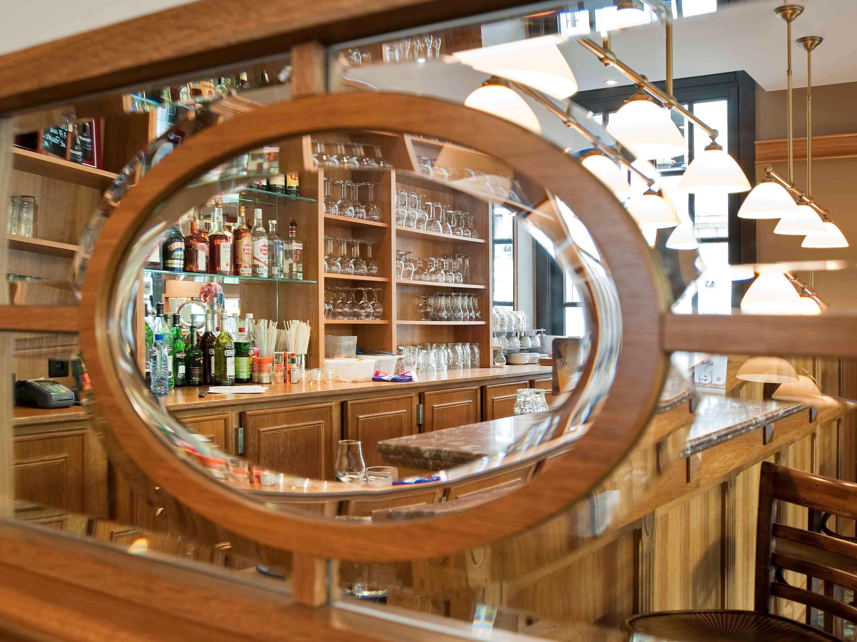 Bar/Salón ibis Brussels off Grand Place