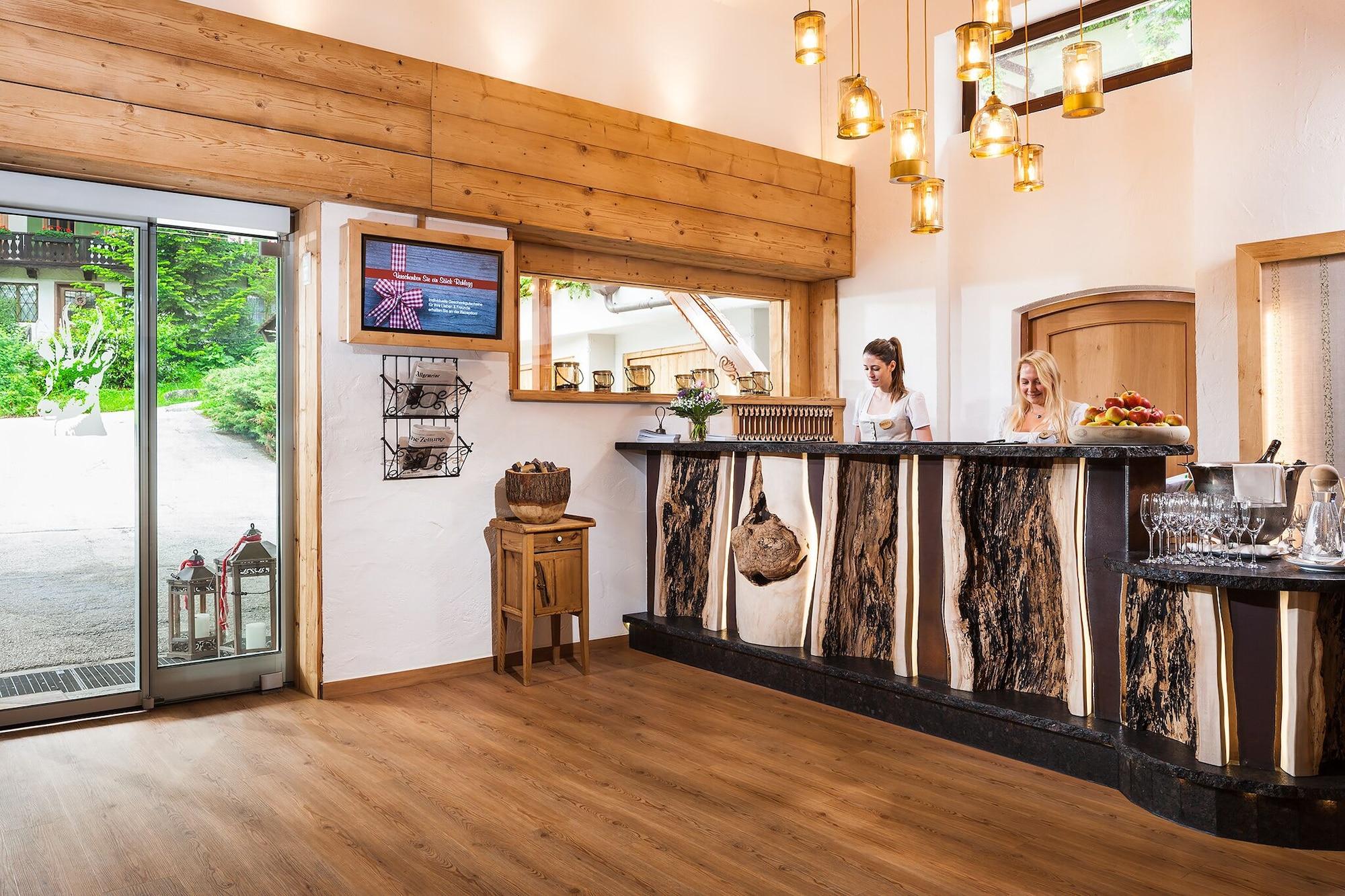 Vista Lobby Berghotel Rehlegg