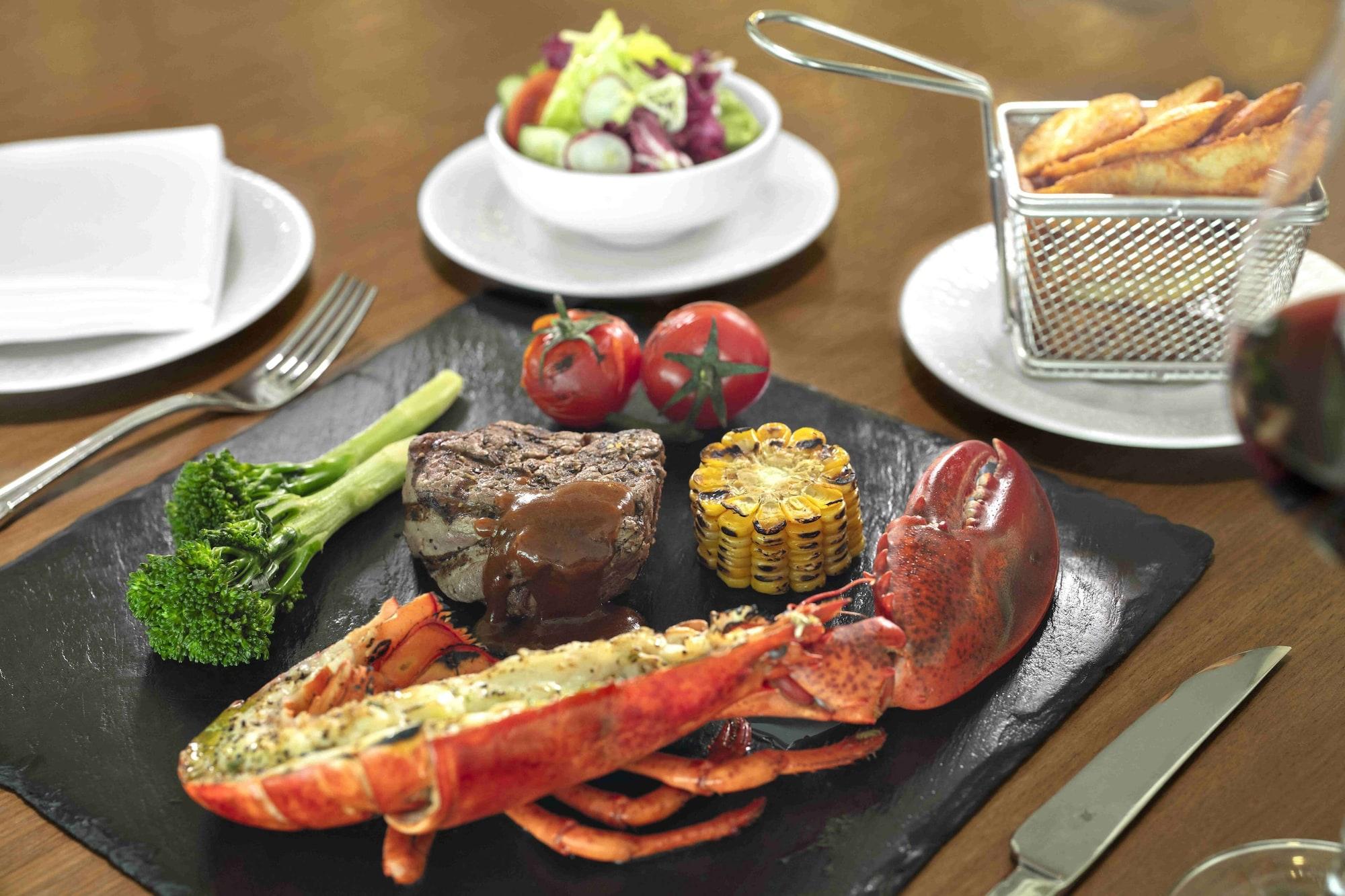 Restaurant Radisson Blu Hotel Shanghai New World