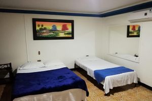 Alojamiento - HOTEL CEIBAL