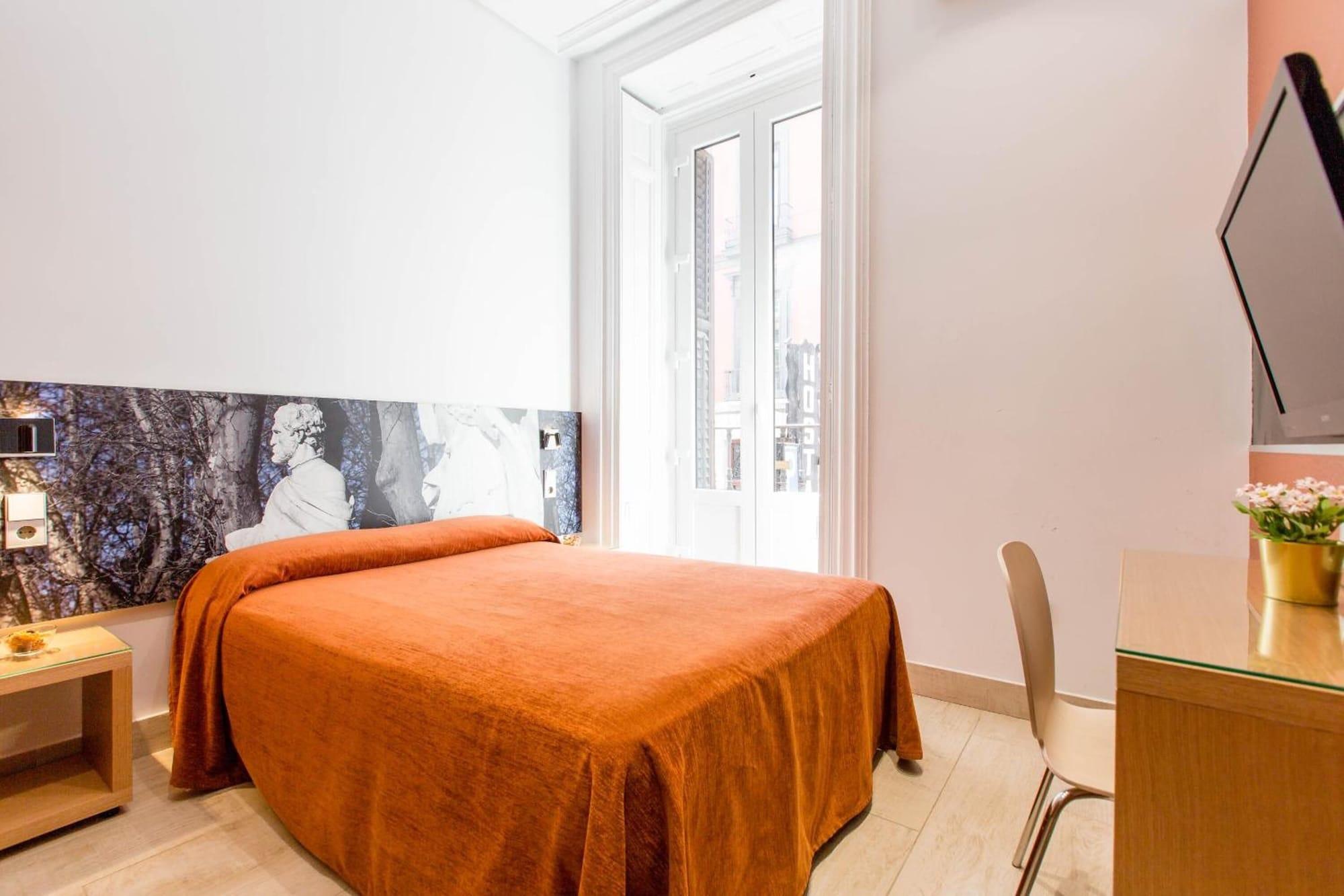 Varios Hostal Cervelo