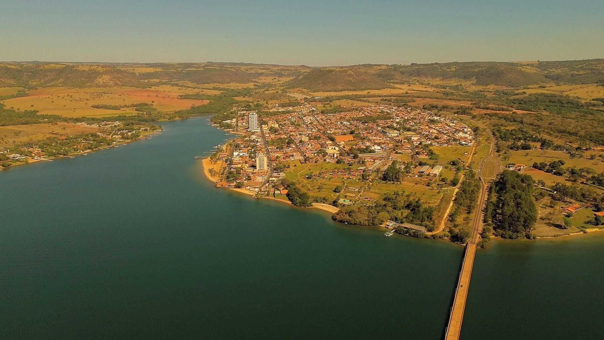 Vista Exterior Pousada & Restaurante Praeros LTDA